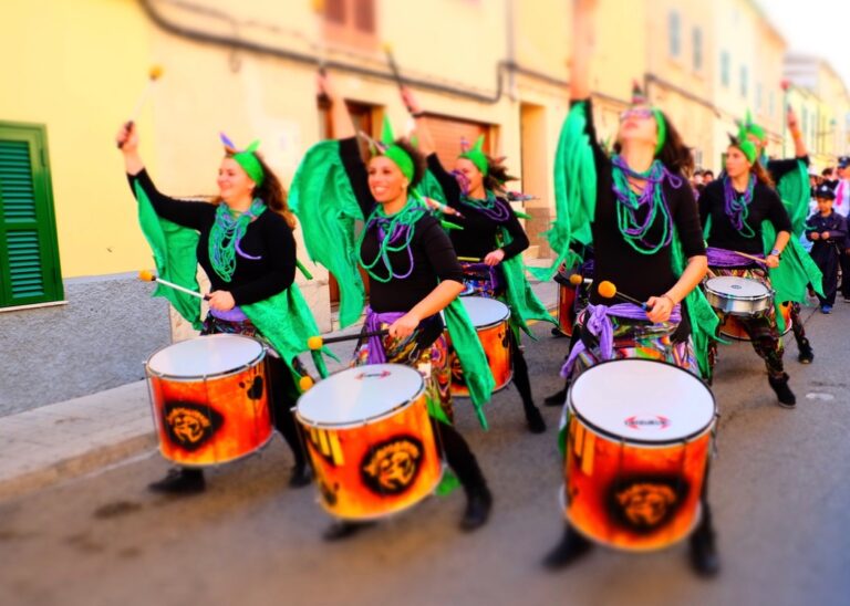 Fiestas in Mallorca always include a samba band